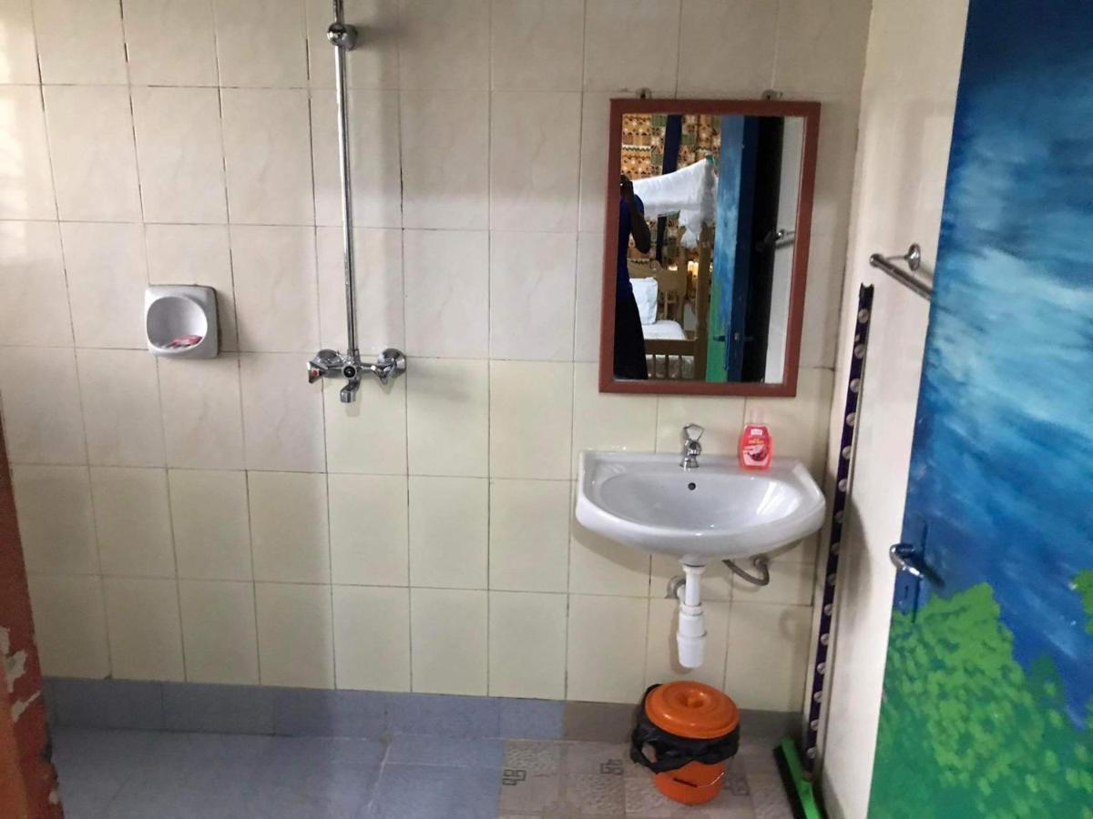 Homestaystudio62 Джинджа Экстерьер фото